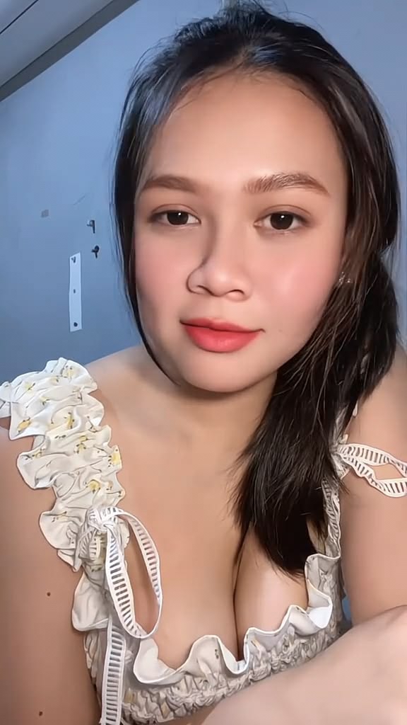 Viral Indo 2026 Indonesia Gaun Itu Terlalu Lemah Untuk Malam Ini Top Global Wiwik